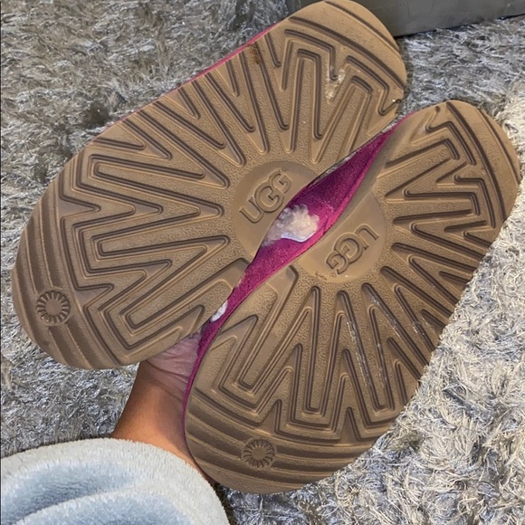 Ugh slippers pink good condition - Picture 2 of 2